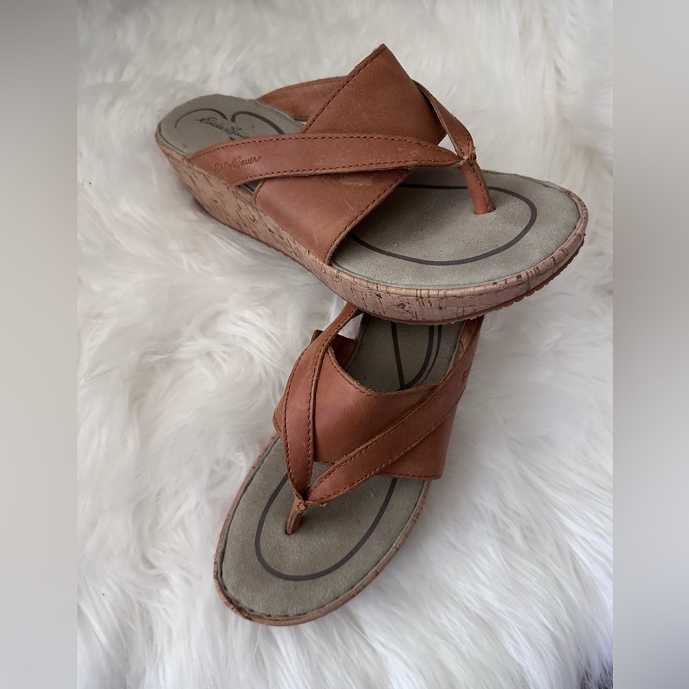Tan Eddie Bauer Slip on Thong Sandals